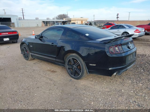 Photo 2 VIN: 1ZVBP8CF5E5210068 - FORD MUSTANG 