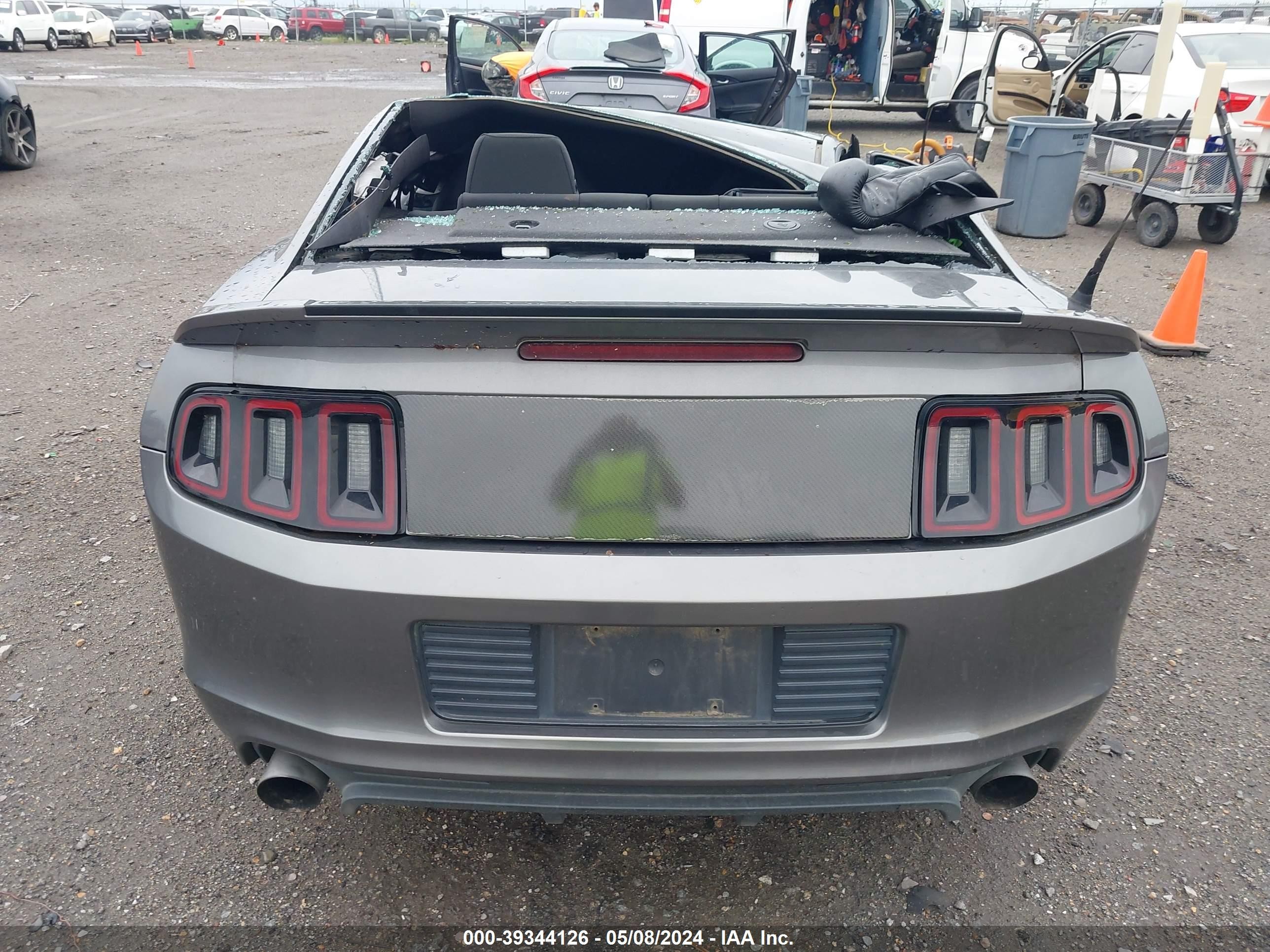 Photo 15 VIN: 1ZVBP8CF8E5221579 - FORD MUSTANG 