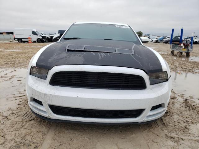 Photo 4 VIN: 1ZVBP8CF8E5316434 - FORD MUSTANG 