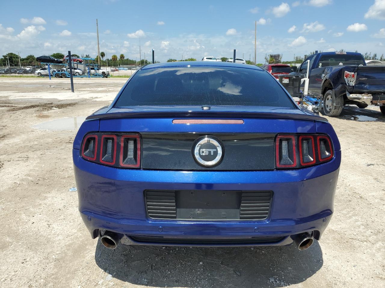 Photo 5 VIN: 1ZVBP8CF8E5324713 - FORD MUSTANG 