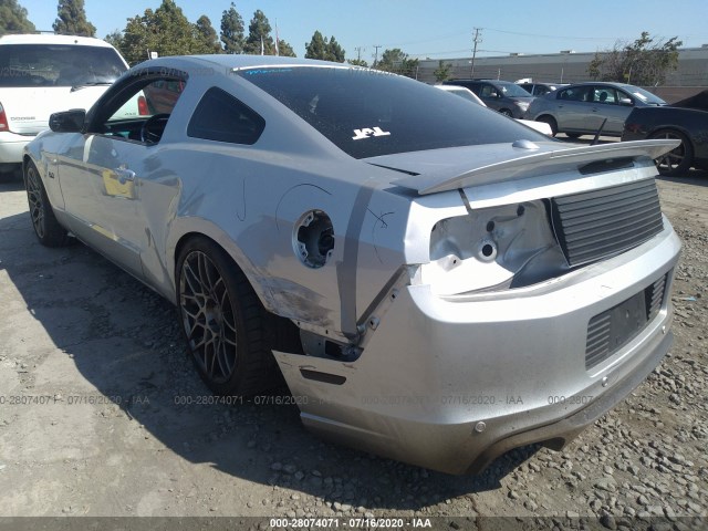 Photo 2 VIN: 1ZVBP8CF9E5255045 - FORD MUSTANG 