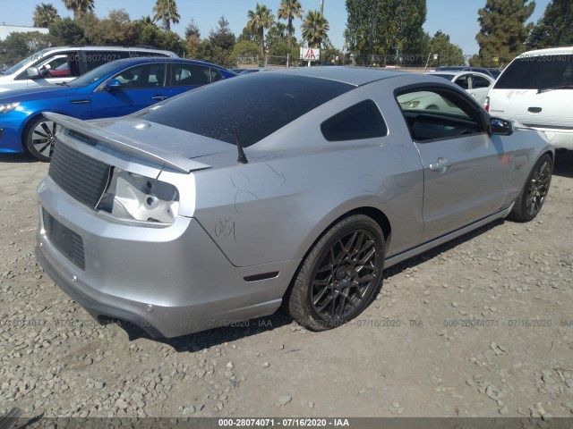 Photo 3 VIN: 1ZVBP8CF9E5255045 - FORD MUSTANG 