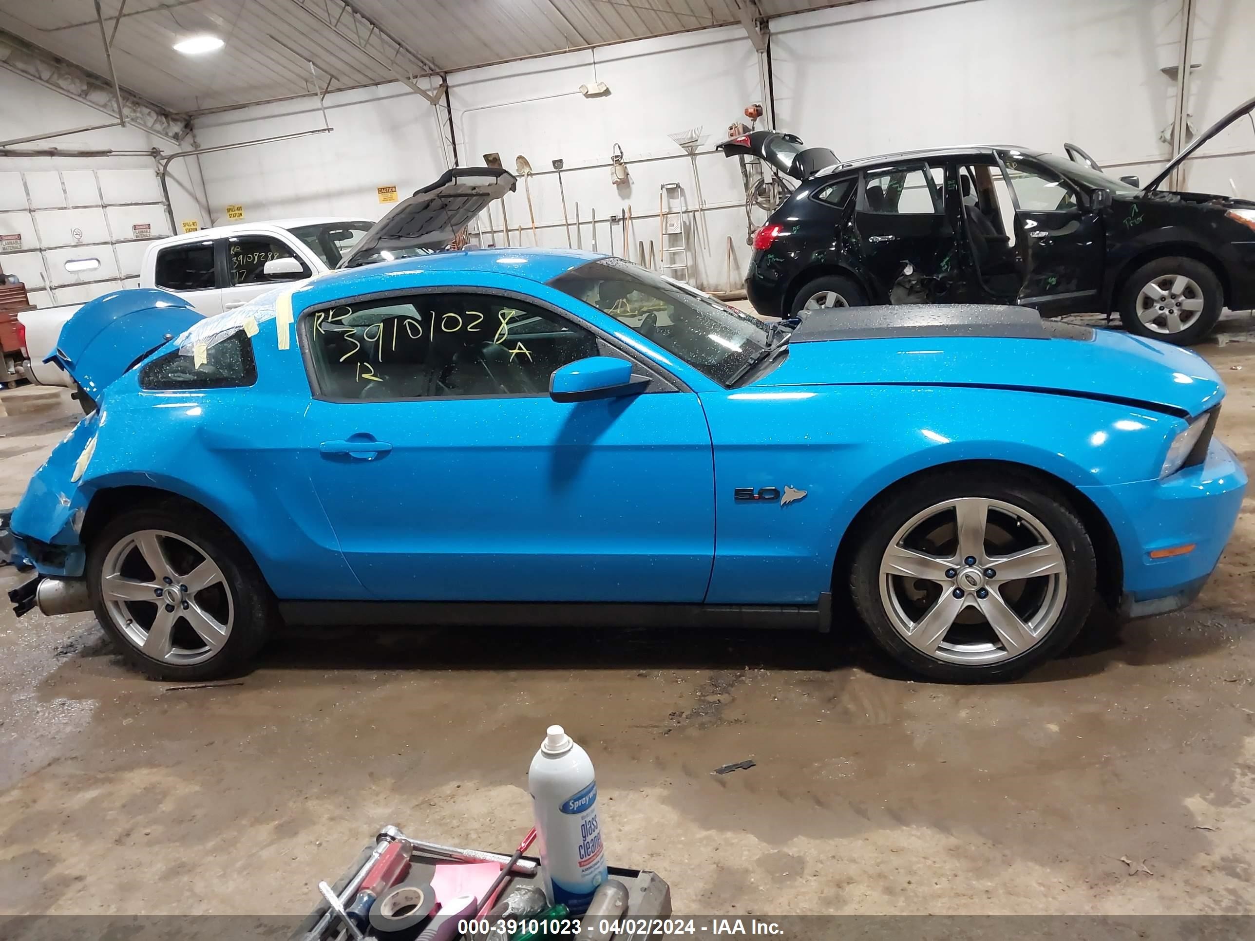 Photo 13 VIN: 1ZVBP8CFXC5248201 - FORD MUSTANG 