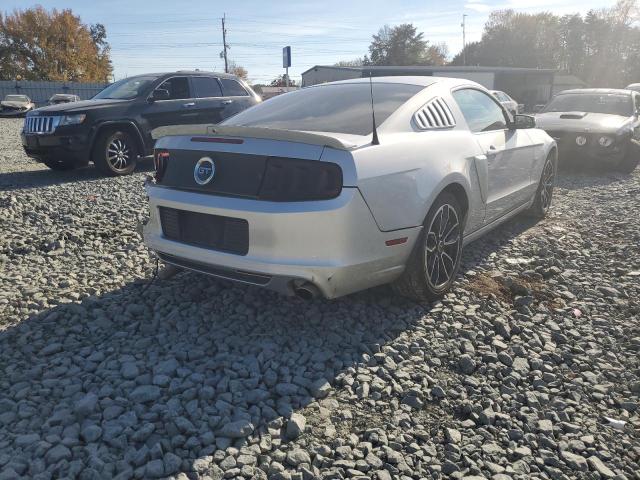 Photo 3 VIN: 1ZVBP8CFXD5201090 - FORD MUSTANG GT 