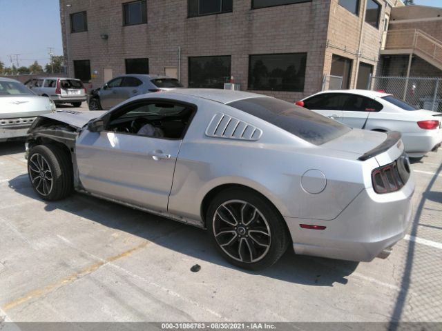 Photo 2 VIN: 1ZVBP8CFXE5322042 - FORD MUSTANG 