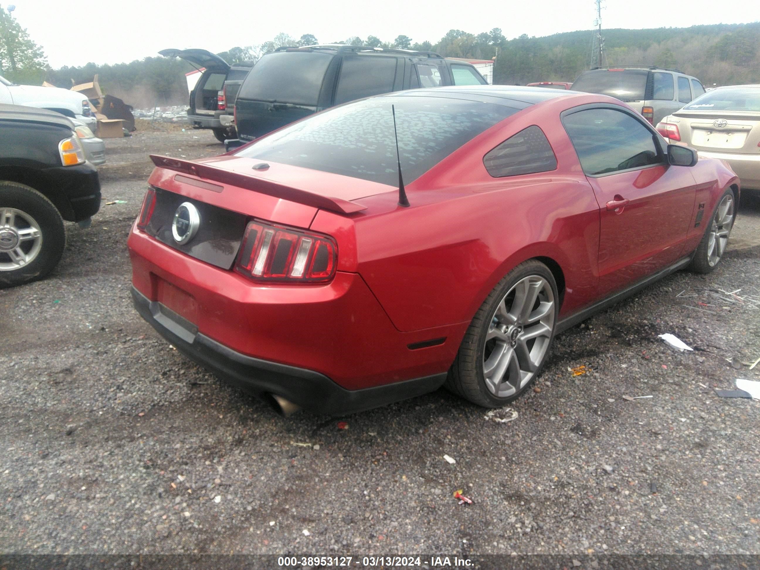 Photo 3 VIN: 1ZVBP8CH0A5134237 - FORD MUSTANG 