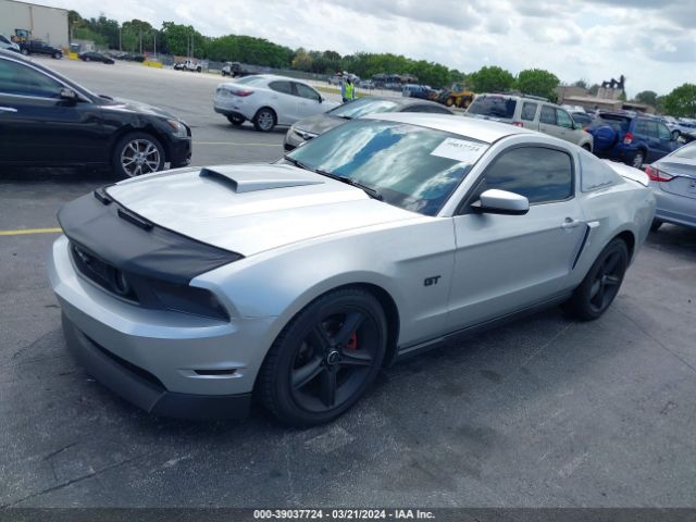 Photo 1 VIN: 1ZVBP8CH8A5115211 - FORD MUSTANG 