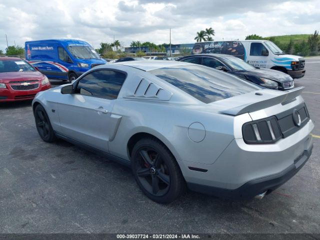 Photo 2 VIN: 1ZVBP8CH8A5115211 - FORD MUSTANG 