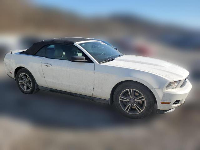 Photo 3 VIN: 1ZVBP8EM1C5210710 - FORD MUSTANG 