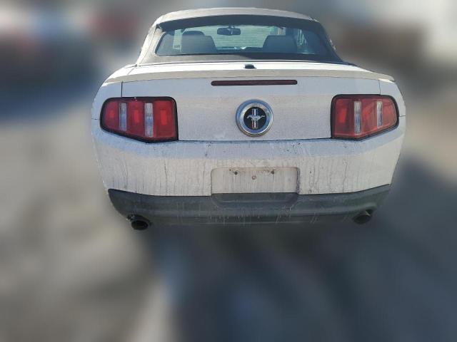 Photo 5 VIN: 1ZVBP8EM1C5210710 - FORD MUSTANG 