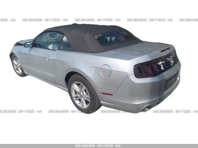 Photo 2 VIN: 1ZVBP8EM1E5289556 - FORD MUSTANG 