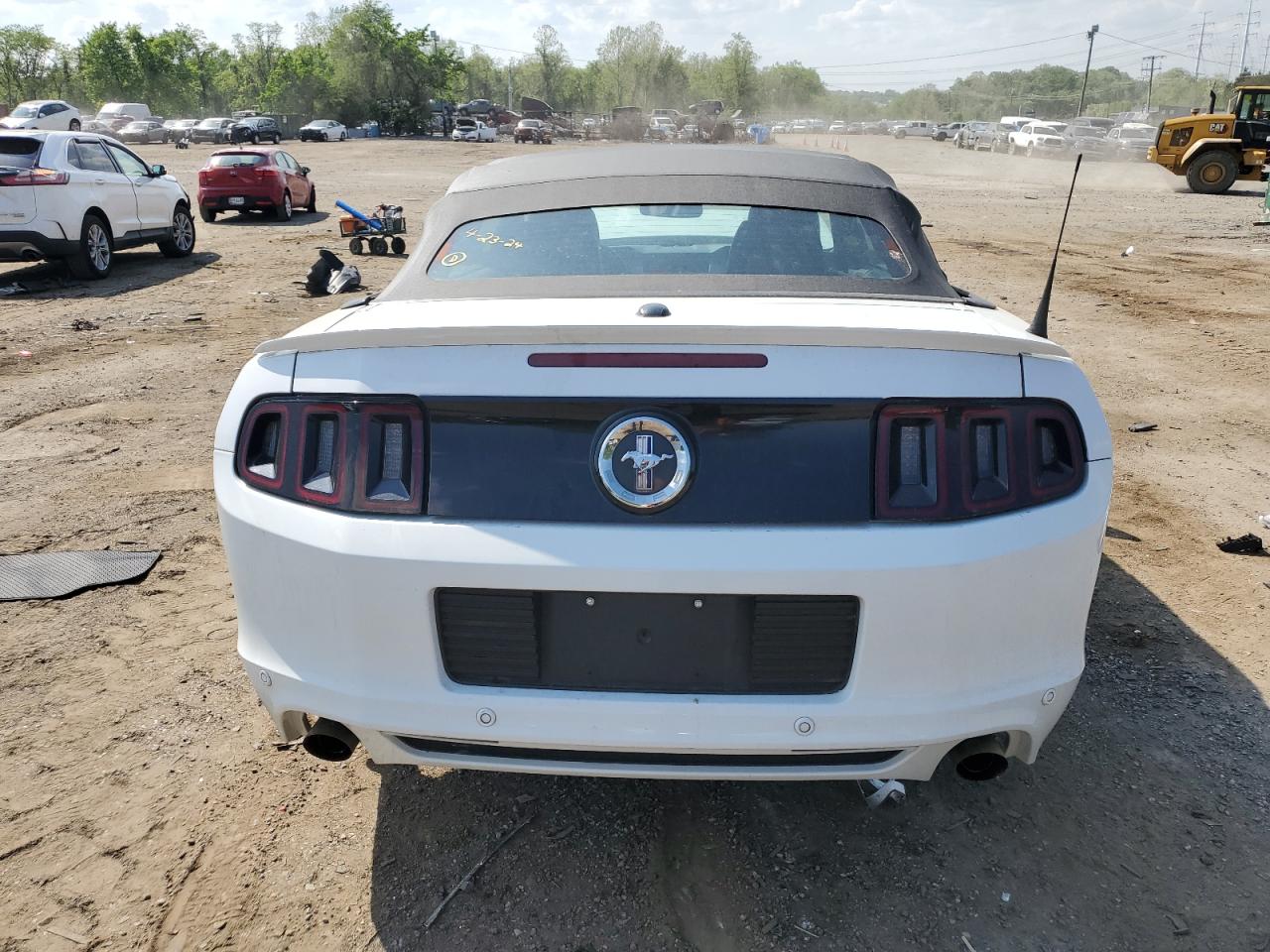 Photo 5 VIN: 1ZVBP8EM1E5308414 - FORD MUSTANG 