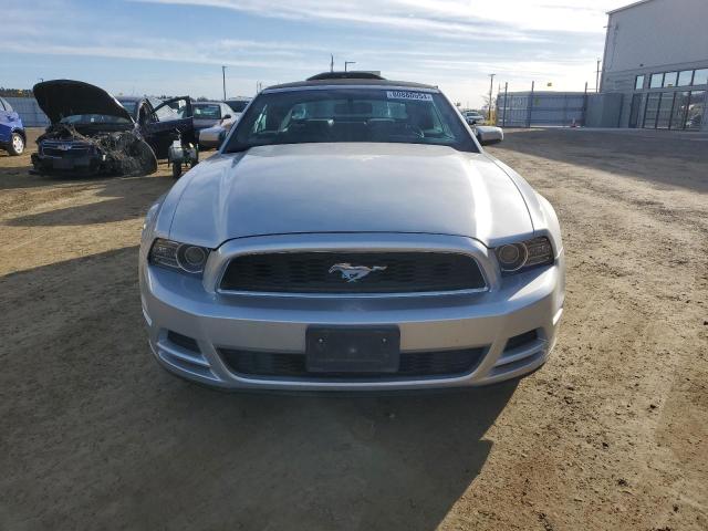 Photo 4 VIN: 1ZVBP8EM1E5322247 - FORD MUSTANG 