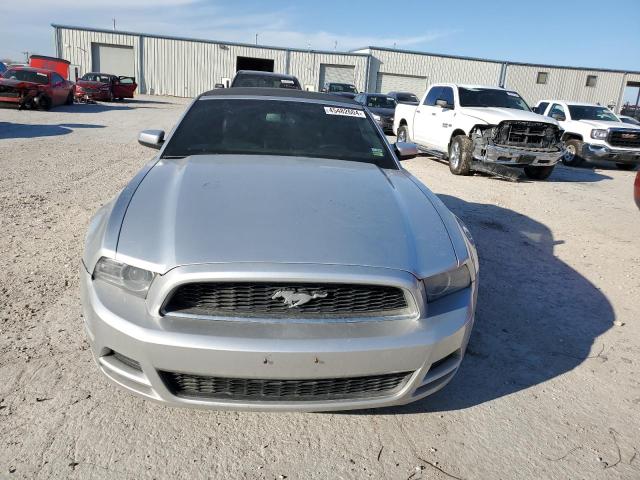 Photo 4 VIN: 1ZVBP8EM2E5278890 - FORD MUSTANG 