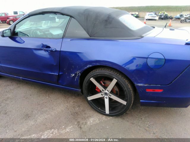 Photo 5 VIN: 1ZVBP8EM3E5271995 - FORD MUSTANG 