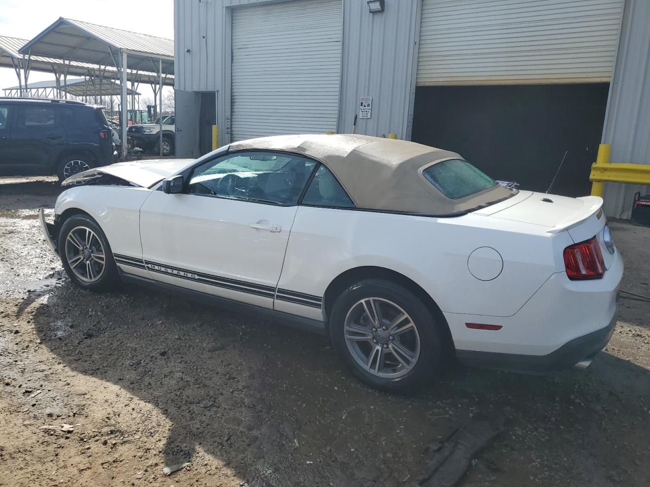 Photo 1 VIN: 1ZVBP8EM4C5263983 - FORD MUSTANG 