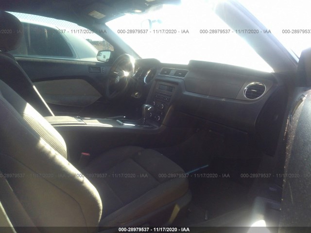 Photo 4 VIN: 1ZVBP8EM4D5202795 - FORD MUSTANG 