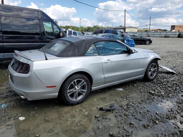 Photo 2 VIN: 1ZVBP8EM4E5231828 - FORD MUSTANG 