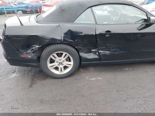 Photo 5 VIN: 1ZVBP8EM4E5318158 - FORD MUSTANG 