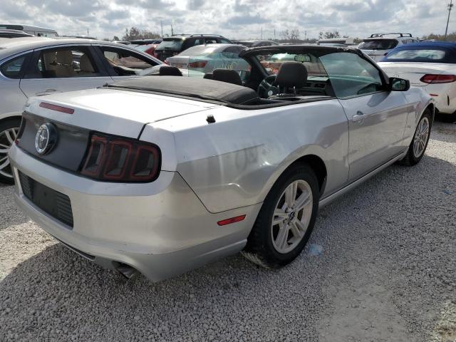 Photo 3 VIN: 1ZVBP8EM6E5263552 - FORD MUSTANG 