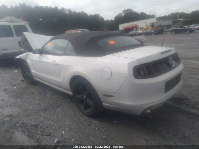 Photo 2 VIN: 1ZVBP8EM6E5297247 - FORD MUSTANG 