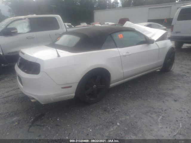 Photo 3 VIN: 1ZVBP8EM6E5297247 - FORD MUSTANG 