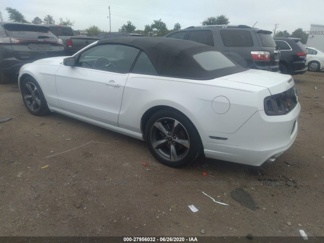 Photo 2 VIN: 1ZVBP8EM7E5260370 - FORD MUSTANG 