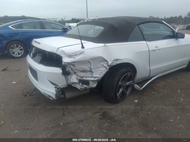 Photo 5 VIN: 1ZVBP8EM7E5260370 - FORD MUSTANG 