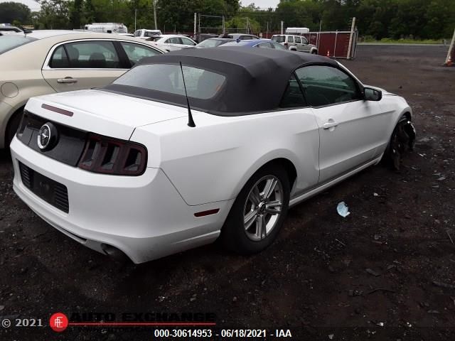 Photo 6 VIN: 1ZVBP8EM7E5295295 - FORD MUSTANG 