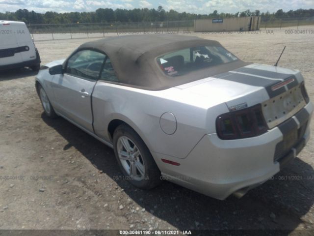 Photo 2 VIN: 1ZVBP8EM9D5237364 - FORD MUSTANG 