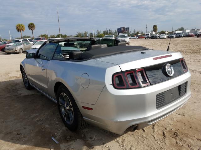 Photo 2 VIN: 1ZVBP8EM9D5281218 - FORD MUSTANG 