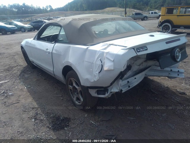 Photo 2 VIN: 1ZVBP8EM9E5240122 - FORD MUSTANG 