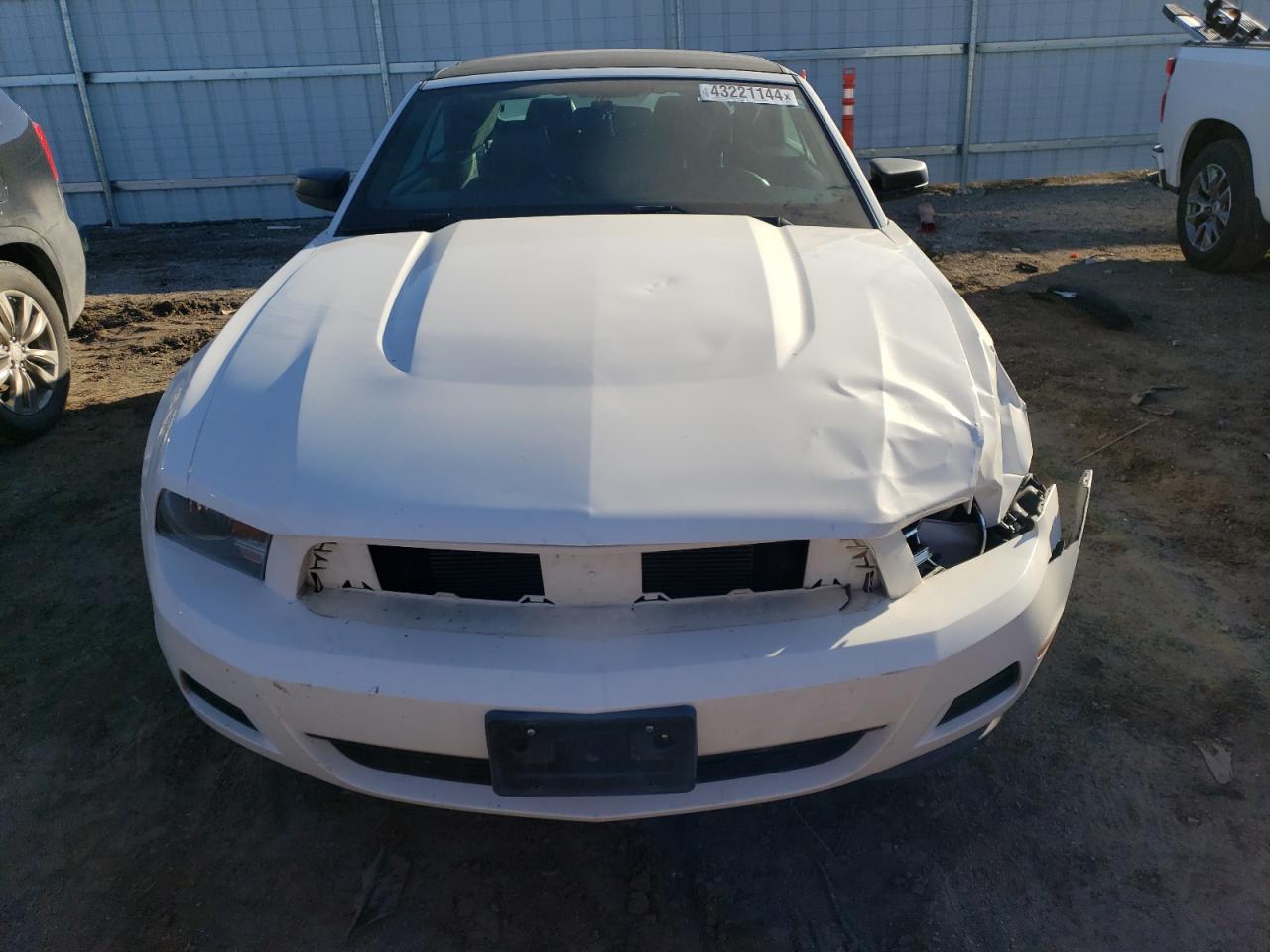 Photo 4 VIN: 1ZVBP8EMXC5203691 - FORD MUSTANG 