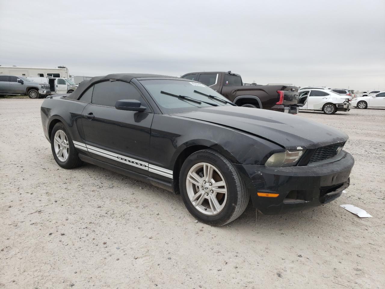 Photo 3 VIN: 1ZVBP8EN7A5127594 - FORD MUSTANG 