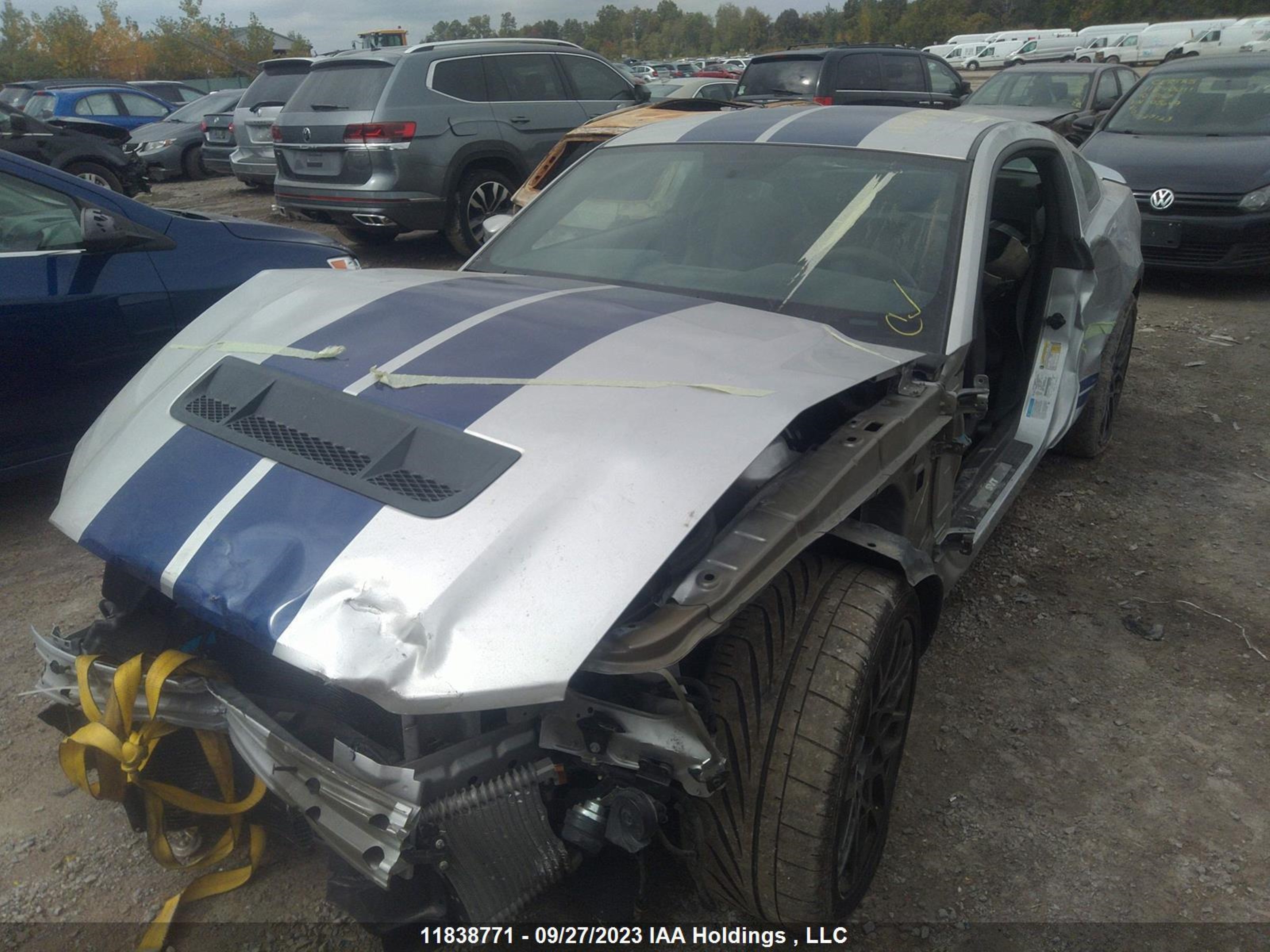 Photo 1 VIN: 1ZVBP8JZ4E5244211 - FORD MUSTANG 