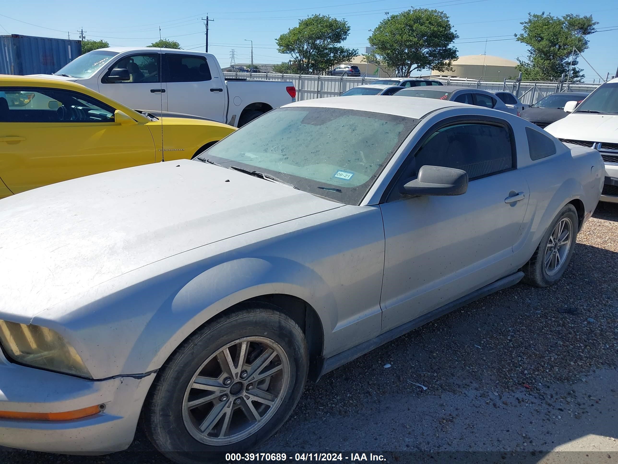 Photo 1 VIN: 1ZVFT80N055120920 - FORD MUSTANG 