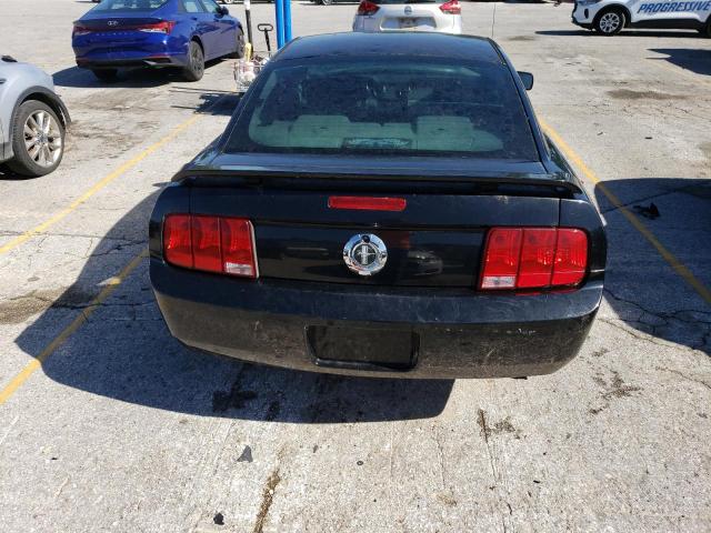 Photo 5 VIN: 1ZVFT80N055129875 - FORD MUSTANG 