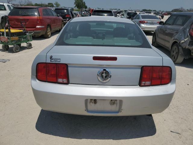 Photo 5 VIN: 1ZVFT80N055225473 - FORD MUSTANG 