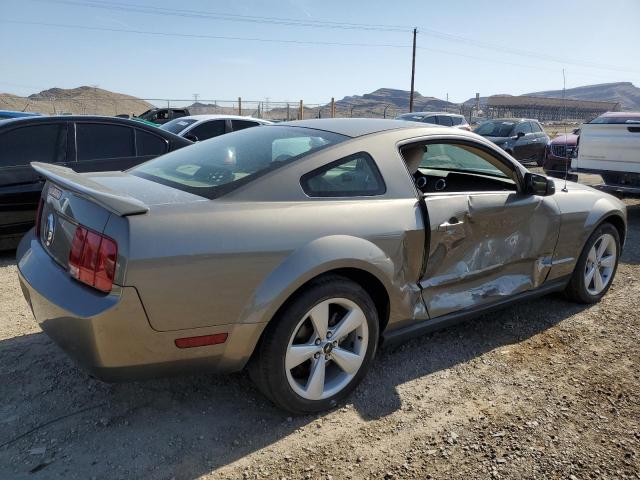 Photo 2 VIN: 1ZVFT80N055244699 - FORD MUSTANG 