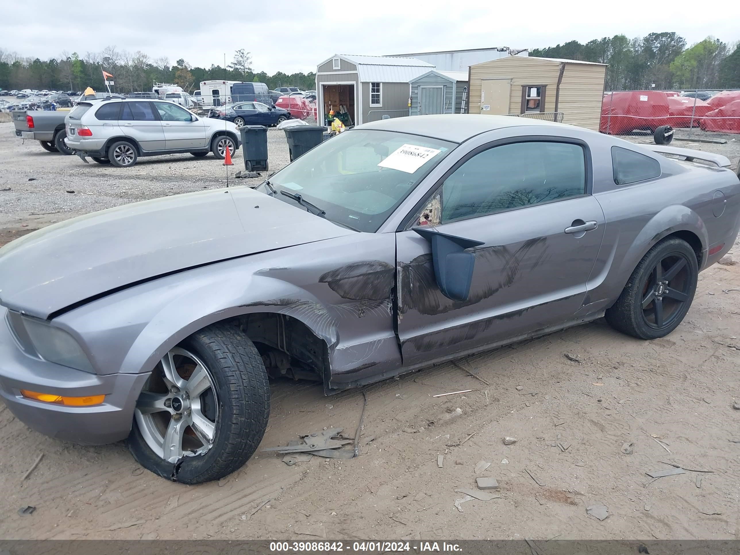 Photo 5 VIN: 1ZVFT80N065183534 - FORD MUSTANG 