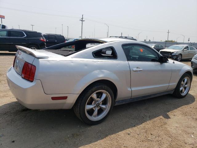 Photo 2 VIN: 1ZVFT80N075197676 - FORD MUSTANG 