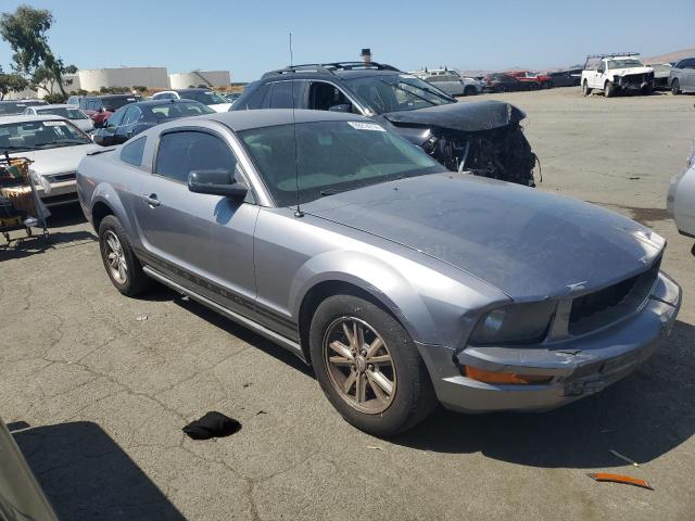 Photo 3 VIN: 1ZVFT80N075304743 - FORD MUSTANG 