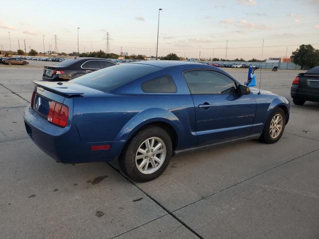 Photo 2 VIN: 1ZVFT80N075339377 - FORD MUSTANG 