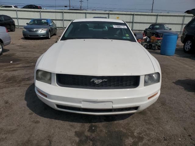 Photo 4 VIN: 1ZVFT80N155178535 - FORD MUSTANG 