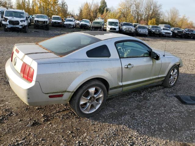 Photo 2 VIN: 1ZVFT80N165249301 - FORD MUSTANG 