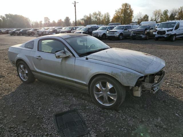 Photo 3 VIN: 1ZVFT80N165249301 - FORD MUSTANG 