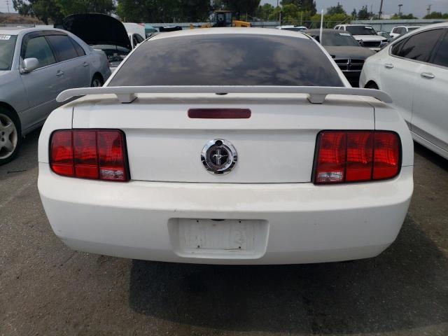 Photo 5 VIN: 1ZVFT80N175363199 - FORD MUSTANG 