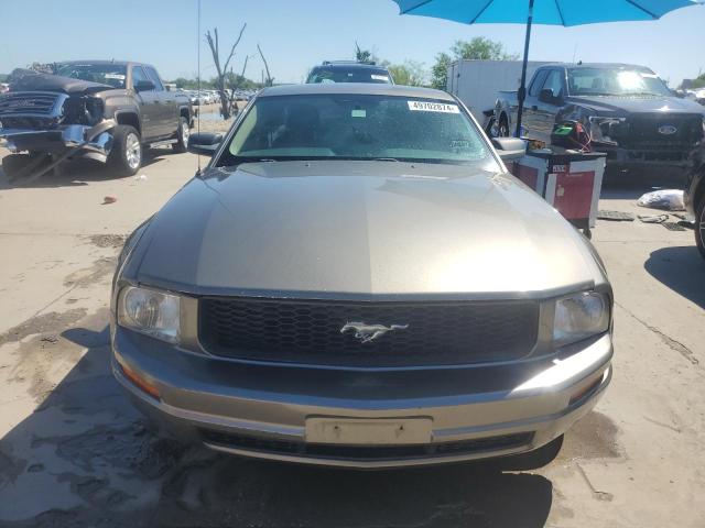 Photo 4 VIN: 1ZVFT80N255115668 - FORD MUSTANG 