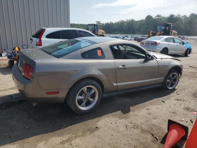 Photo 2 VIN: 1ZVFT80N255131031 - FORD MUSTANG 