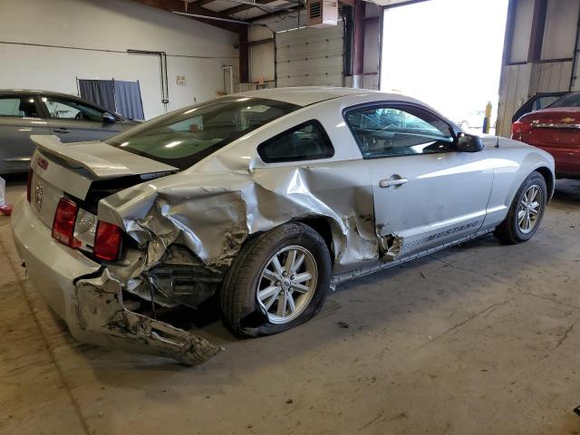 Photo 2 VIN: 1ZVFT80N255140974 - FORD MUSTANG 